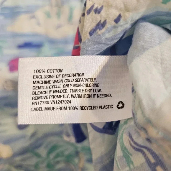 Vineyard Vines Patterned Top - Picture 5 of 5